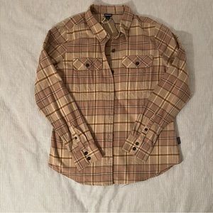 NEW with tag: Patagonia Organic Cotton MW Fjord Flannel Shirt, Size M,